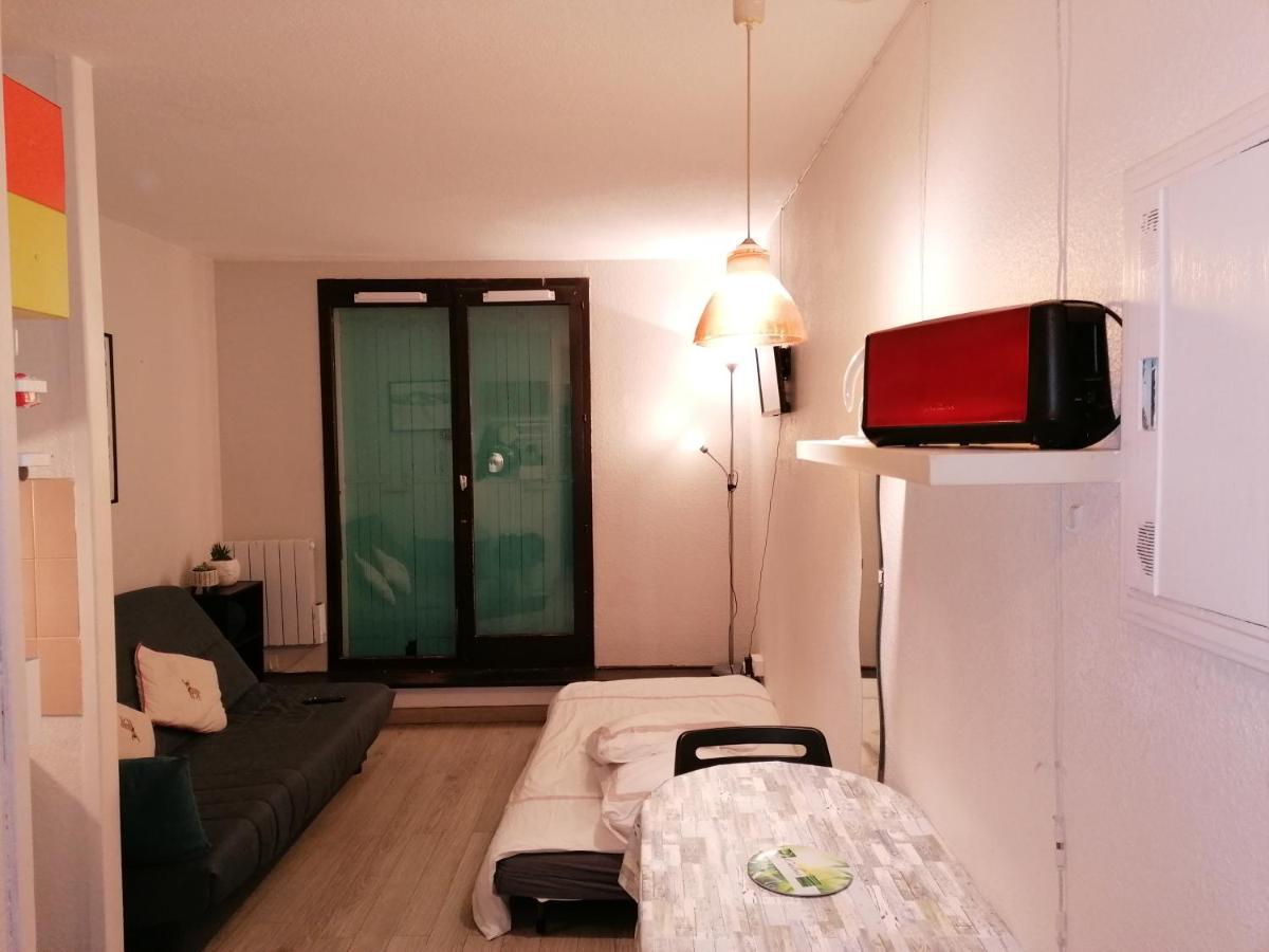 Studio With Balcony, Mt Blanc View, Parking, Center Of Chamonix Exteriör bild